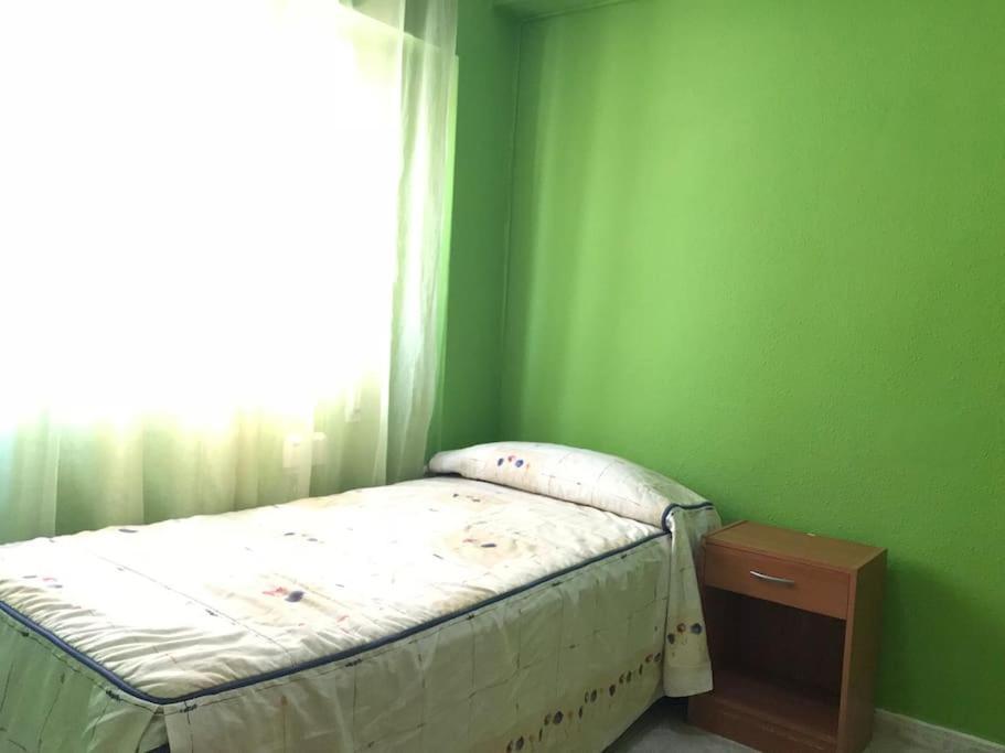 Apartamento Aitana.Esta A 2 Km De La Playa Andando Apartment Alicante Exterior photo
